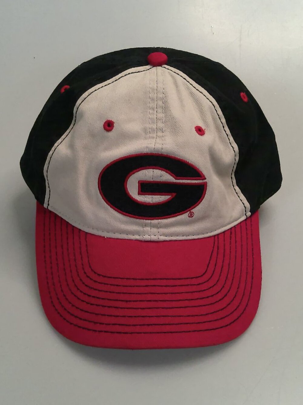 Georgia Bulldogs The Game Vintage UGA Dawgs Strapback Hat Red Black